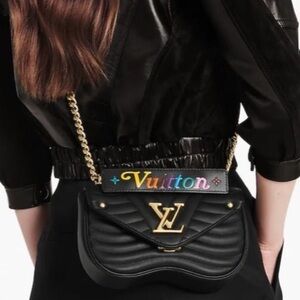 Louis Vuitton Calfskin New Wave Chain Black